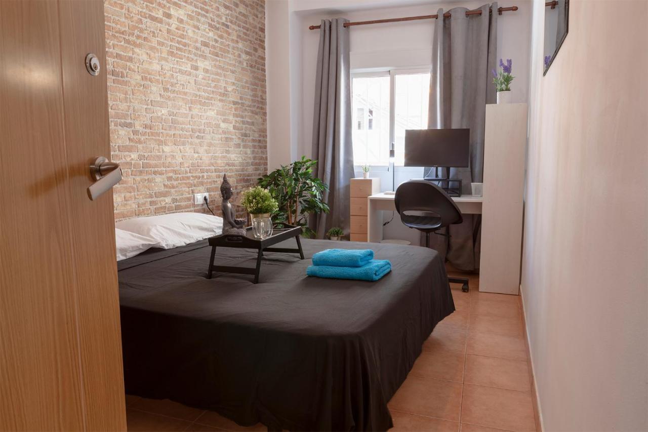 Luxury Artistic Digital Nomad 2 Bedroom W/Terrace Walencja Zewnętrze zdjęcie