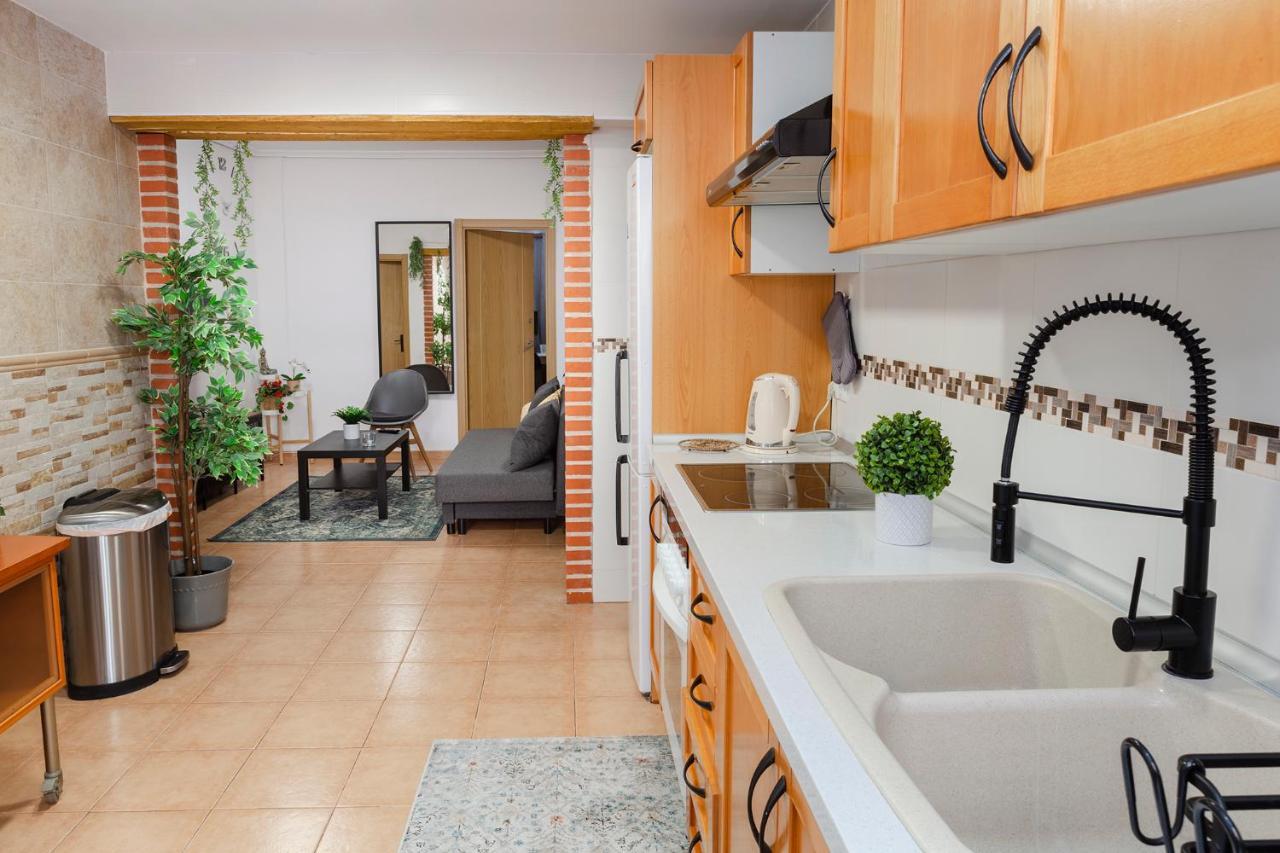 Luxury Artistic Digital Nomad 2 Bedroom W/Terrace Walencja Zewnętrze zdjęcie
